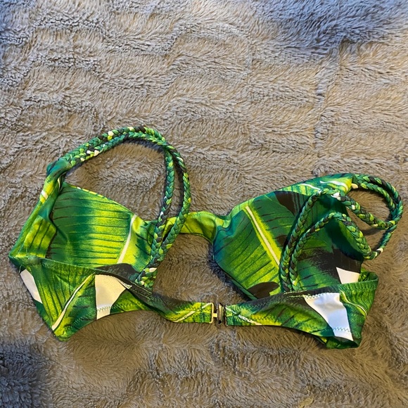 SHEIN bikini top leaf print - Picture 3 of 5